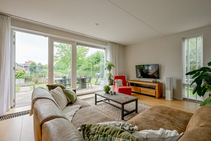 Foto 14 van Citroengras 17