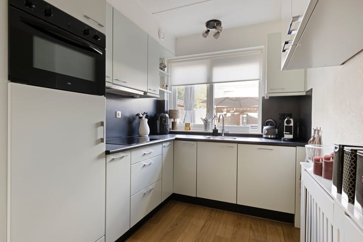 Foto 3 van Ans van den Berglaan 20