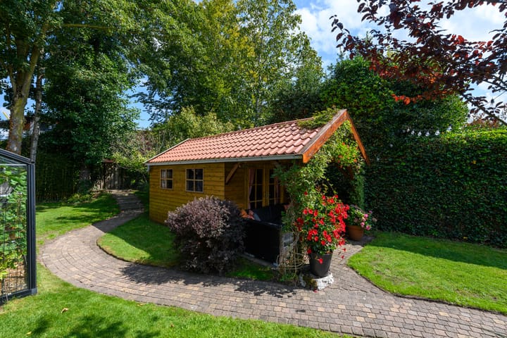 Foto 3 van Van Helomalaan 16