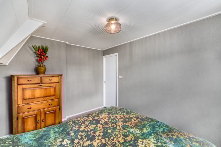 Foto 22 van Van Helomalaan 16