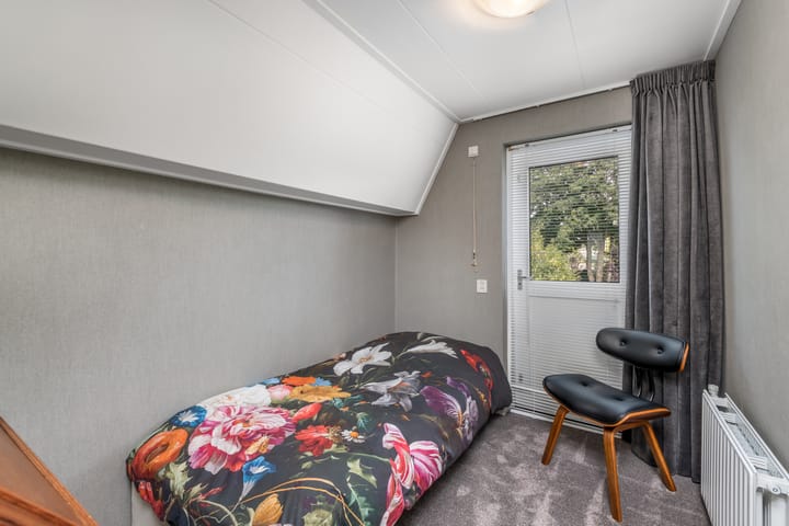 Foto 23 van Van Helomalaan 16