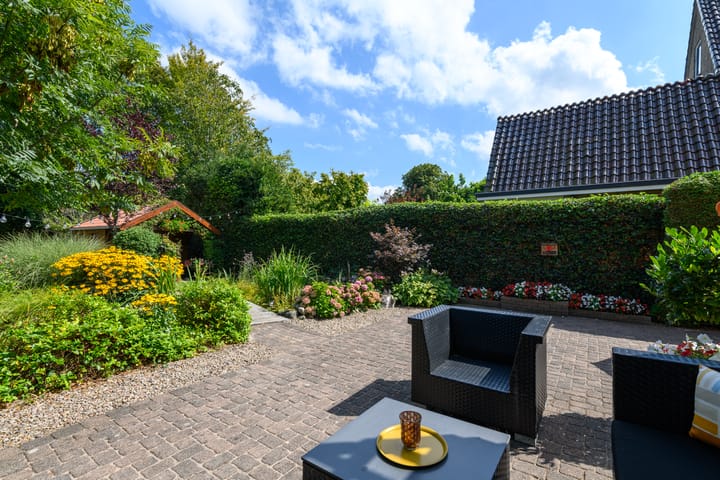 Foto 37 van Van Helomalaan 16