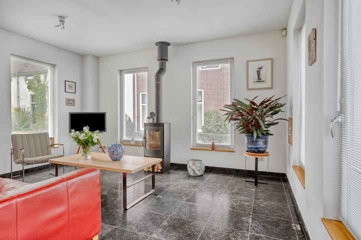 Photo 3 of Zandstraat 12