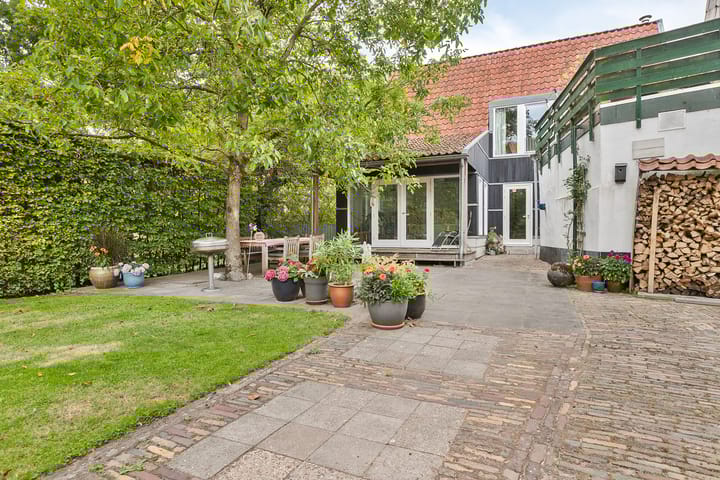 Photo 33 of Zandstraat 12