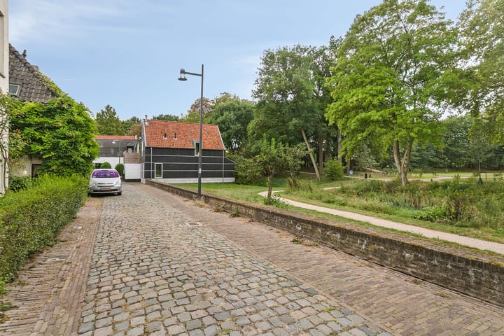 Photo 43 of Zandstraat 12