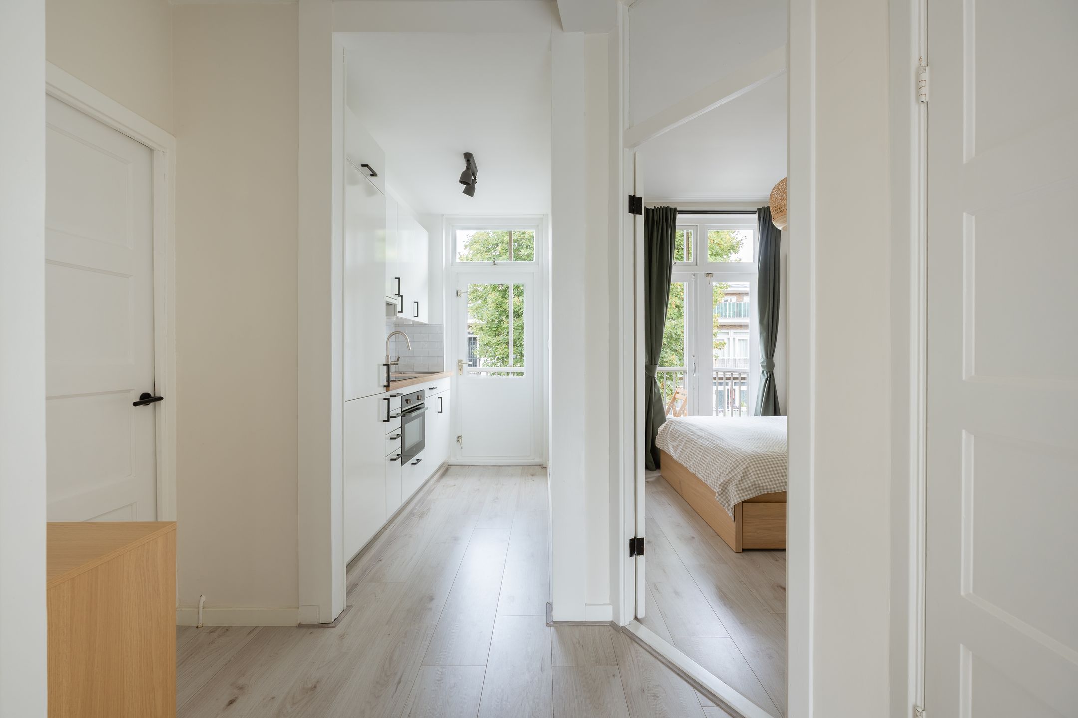 Photo 12 of Elckerlijcstraat 38-3