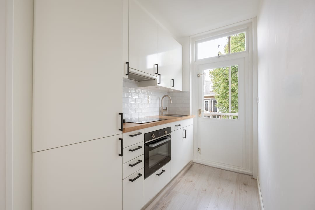 Photo 13 of Elckerlijcstraat 38-3