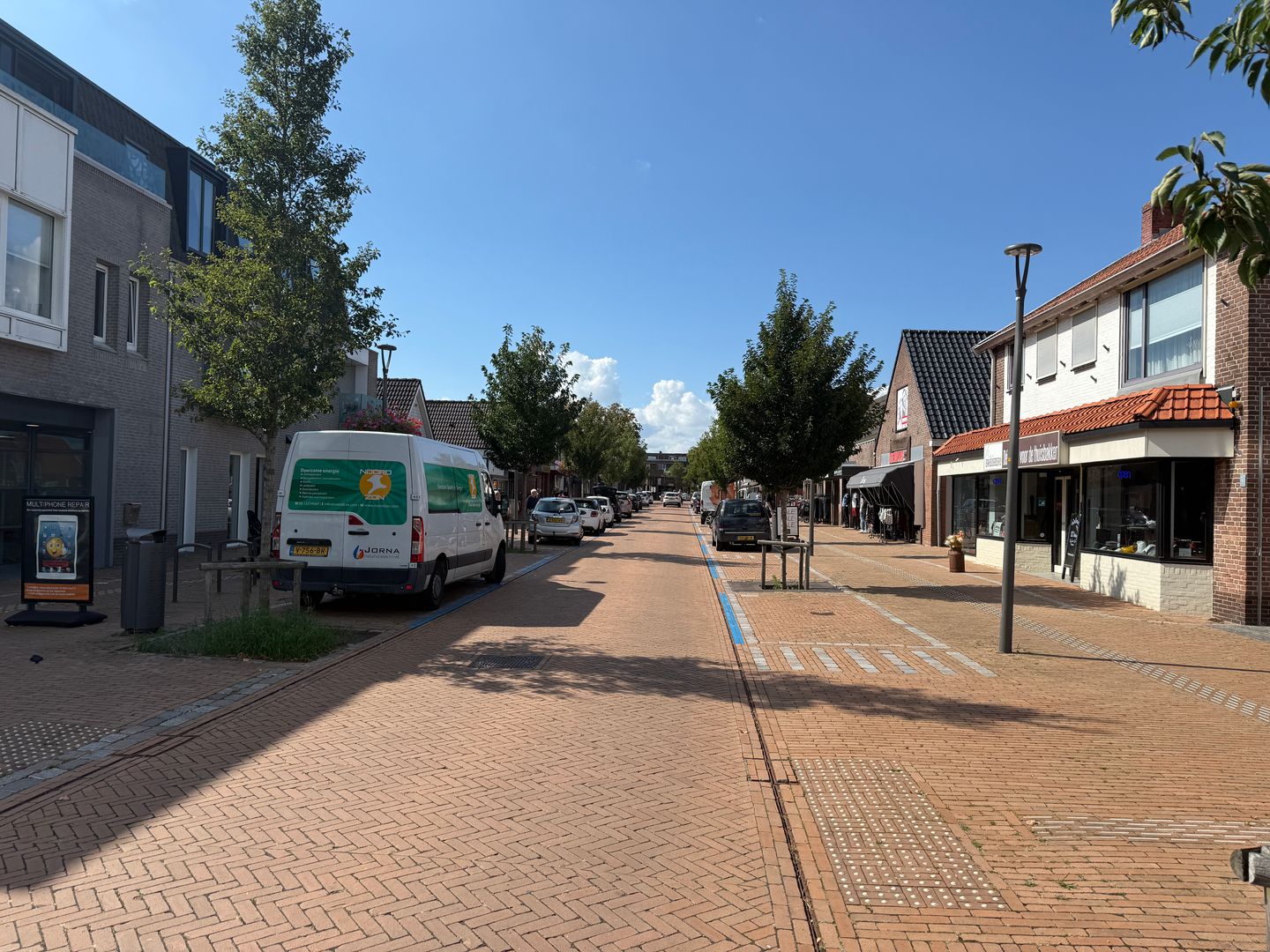 View photo 2 of Heerestraat 125