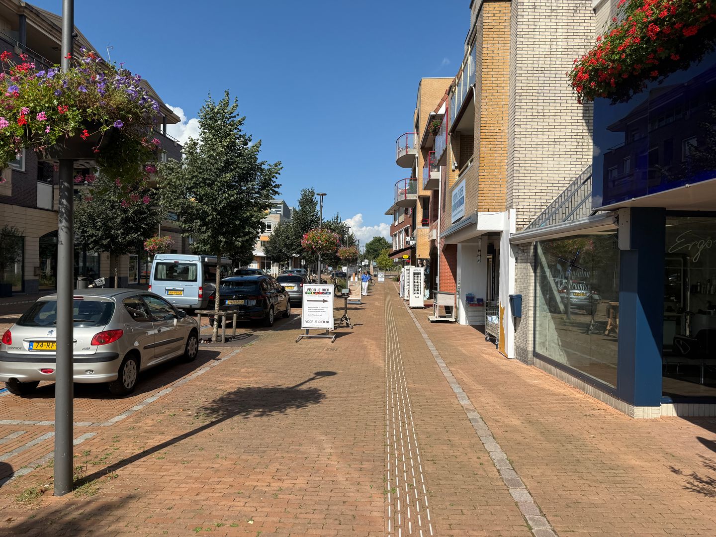 View photo 4 of Heerestraat 125