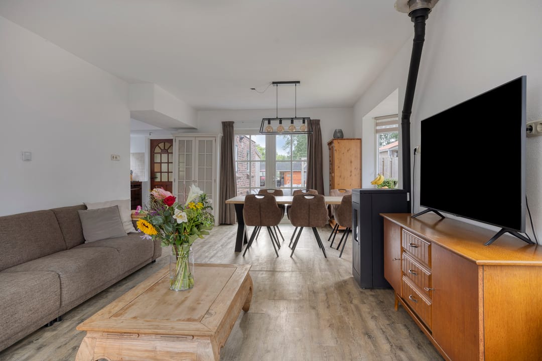 Foto 11 van Julianastraat 35