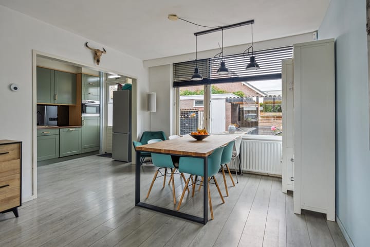 Foto 8 van Robert Schumansingel 9