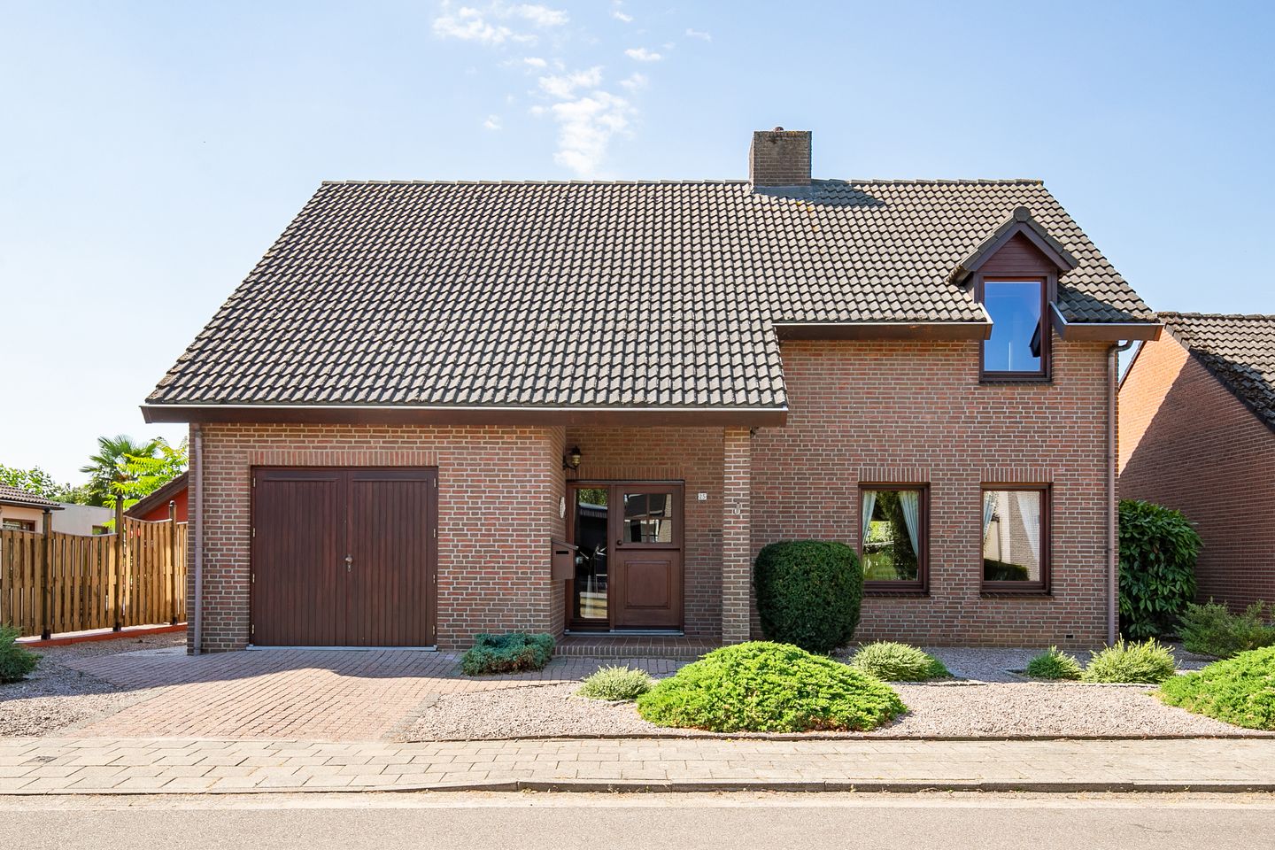 Foto 1 van Roosterderweg 25