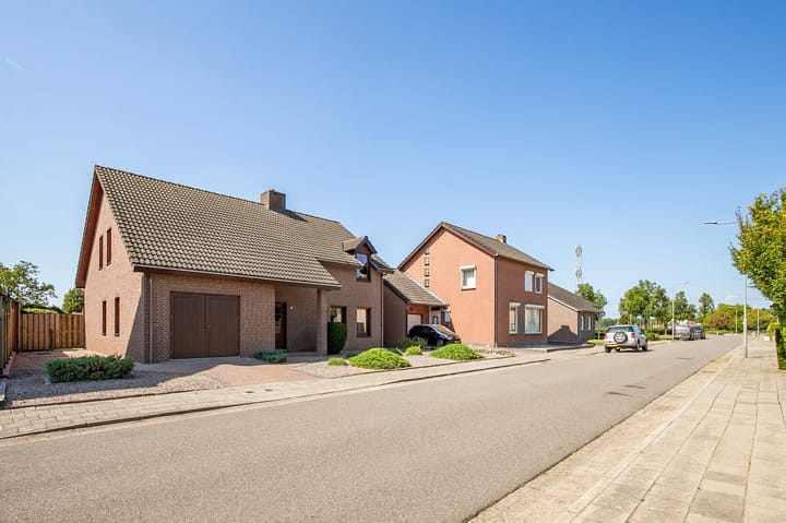 Foto 28 van Roosterderweg 25