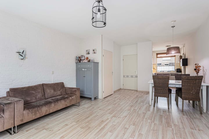 Foto 10 van Spechtenkamp 370