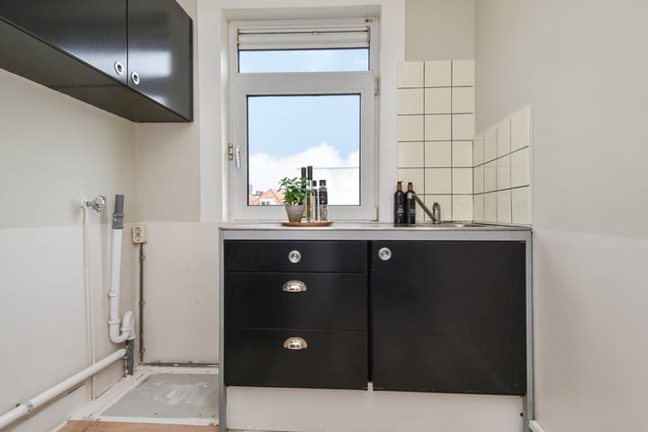 Foto 15 van Helmersstraat 83-A