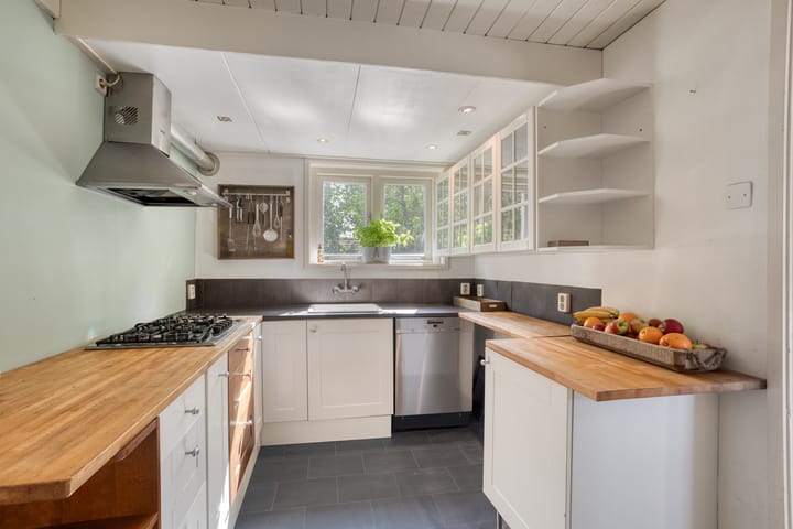 Photo 11 of Tsjerkeleane 7