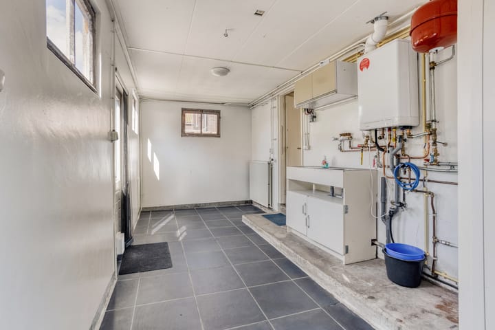 Photo 15 of Tsjerkeleane 7