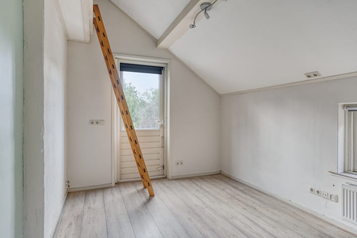 Photo 20 of Tsjerkeleane 7