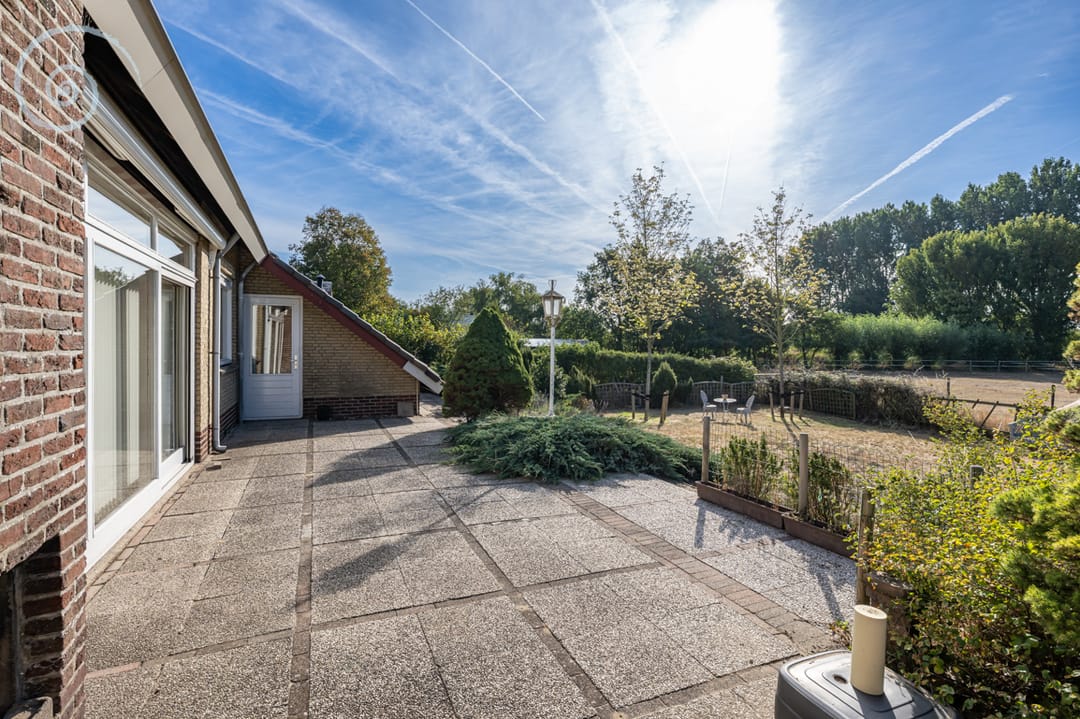 Photo 32 of Dorpsweg 53