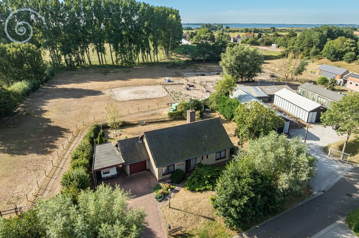 Foto 41 van Dorpsweg 53