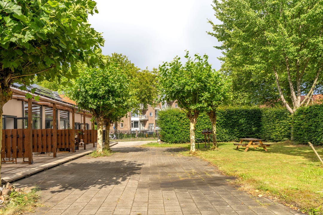 Foto 23 van Larixstraat 53