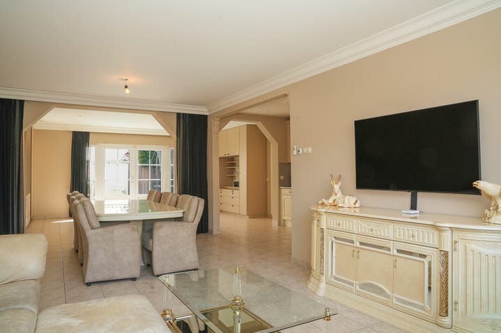 Foto 6 van Surinamestraat 2