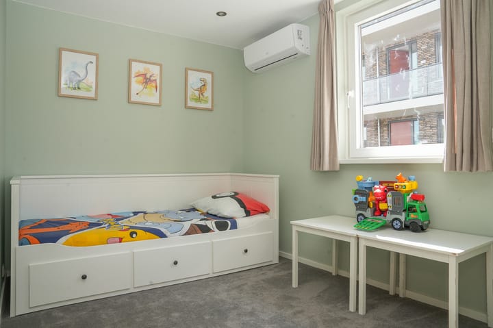 Foto 28 van Surinamestraat 2