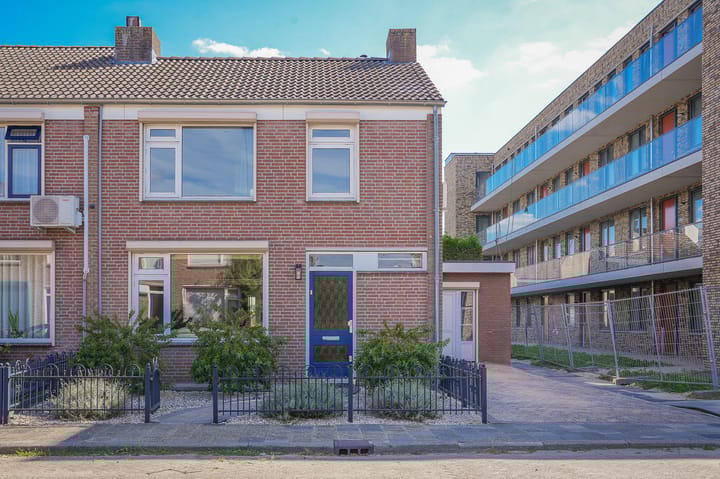 Foto 36 van Surinamestraat 2