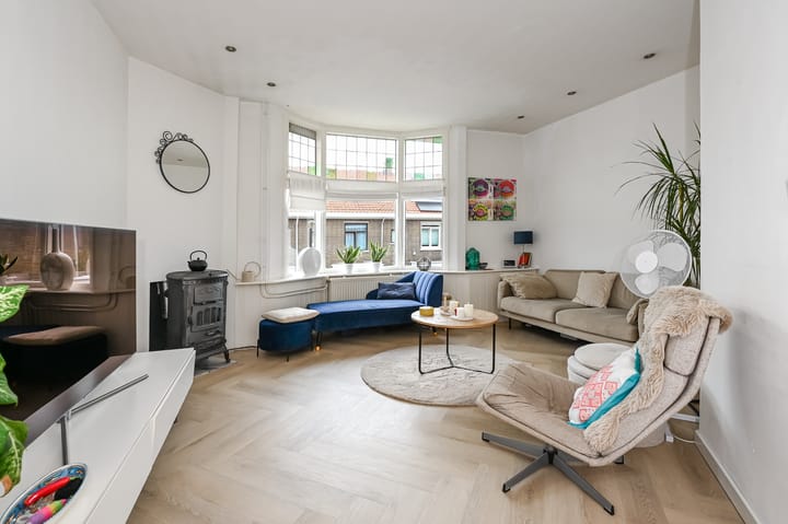 Photo 2 of Nieuwediepstraat 21