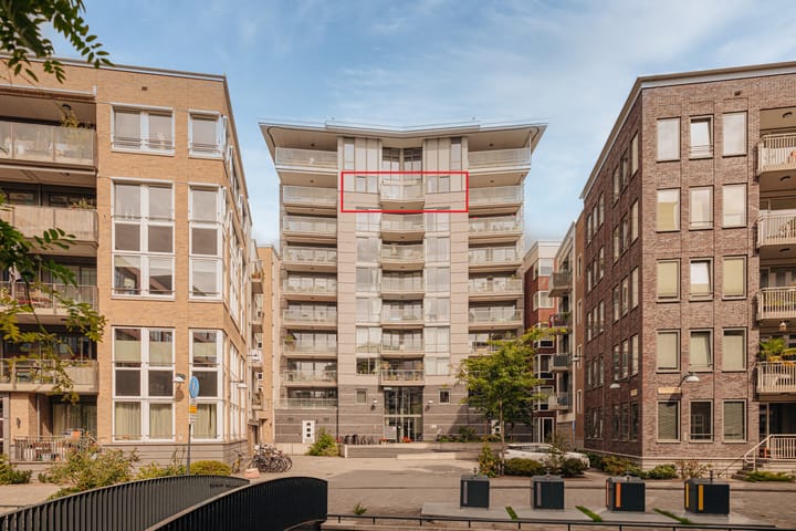 Foto 2 van Theo van Doesburghof 114