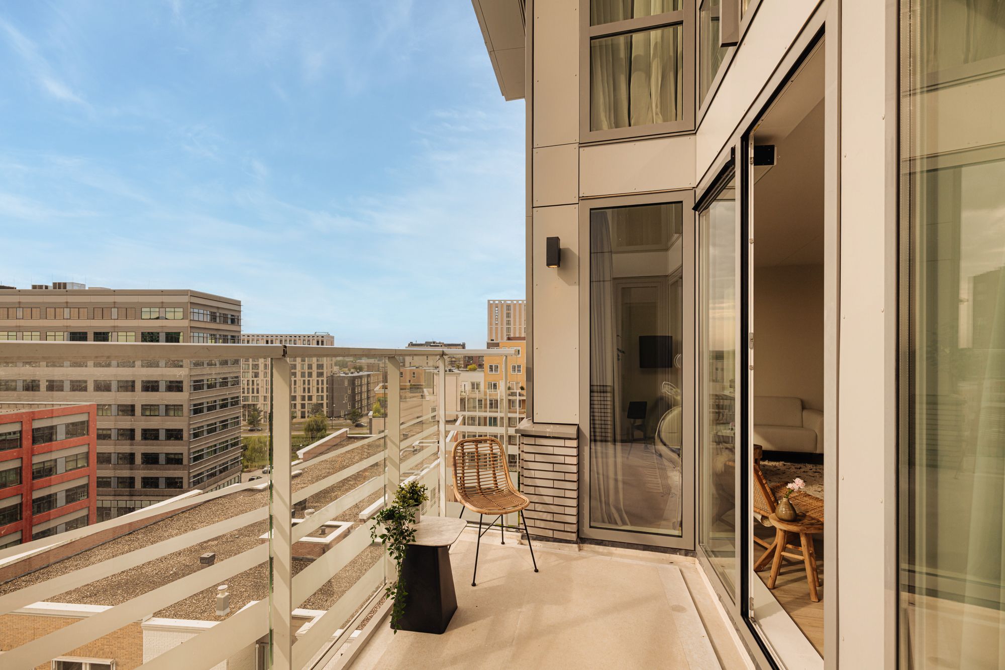 Foto 6 van Theo van Doesburghof 114