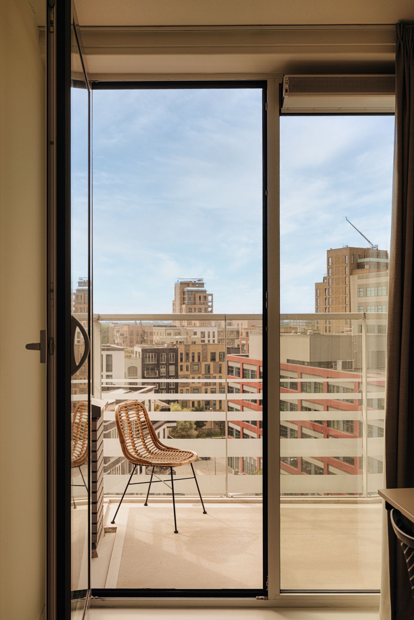 Foto 14 van Theo van Doesburghof 114