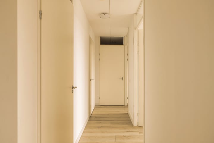 Foto 22 van Theo van Doesburghof 114