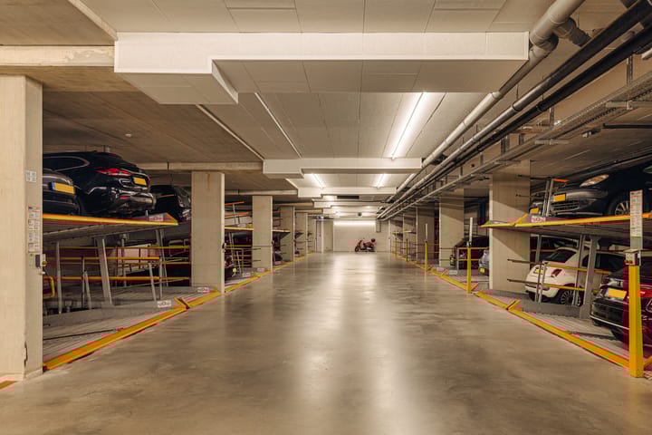 Foto 23 van Theo van Doesburghof 114