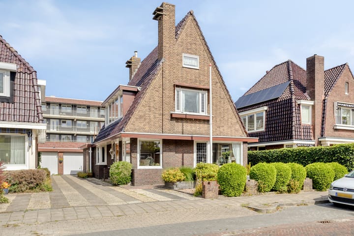 Foto 1 van Burg. Schönfeldsingel 51