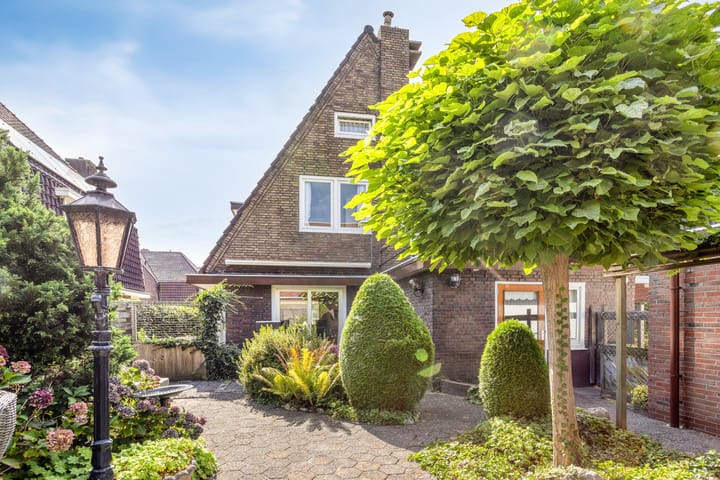 Foto 2 van Burg. Schönfeldsingel 51