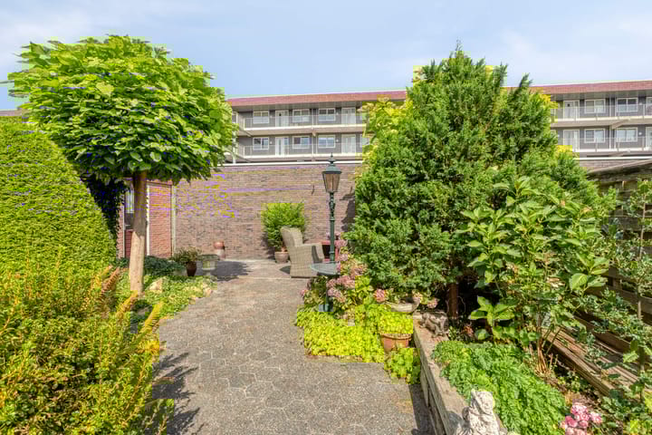 Foto 66 van Burg. Schönfeldsingel 51