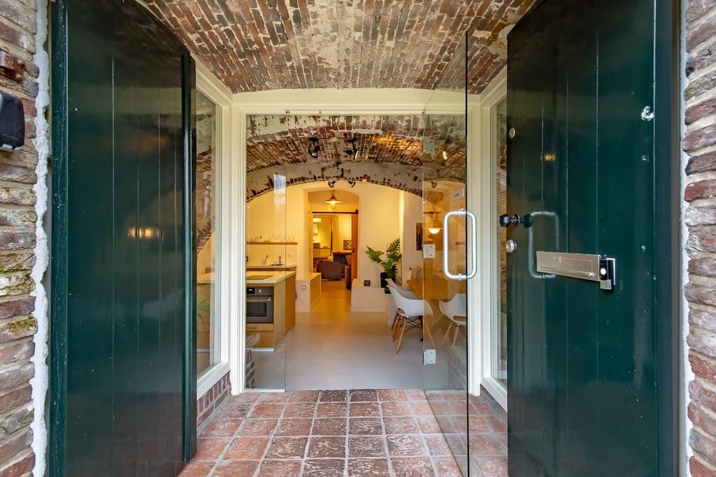 Foto 7 van Oudegracht aan de Werf 309