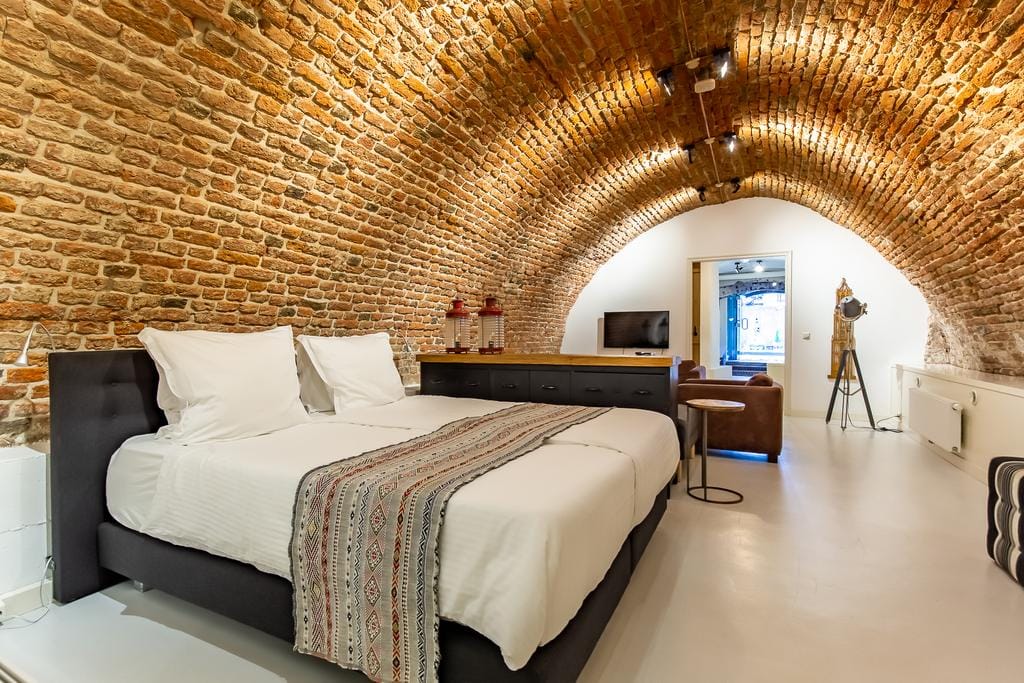 Foto 16 van Oudegracht aan de Werf 309