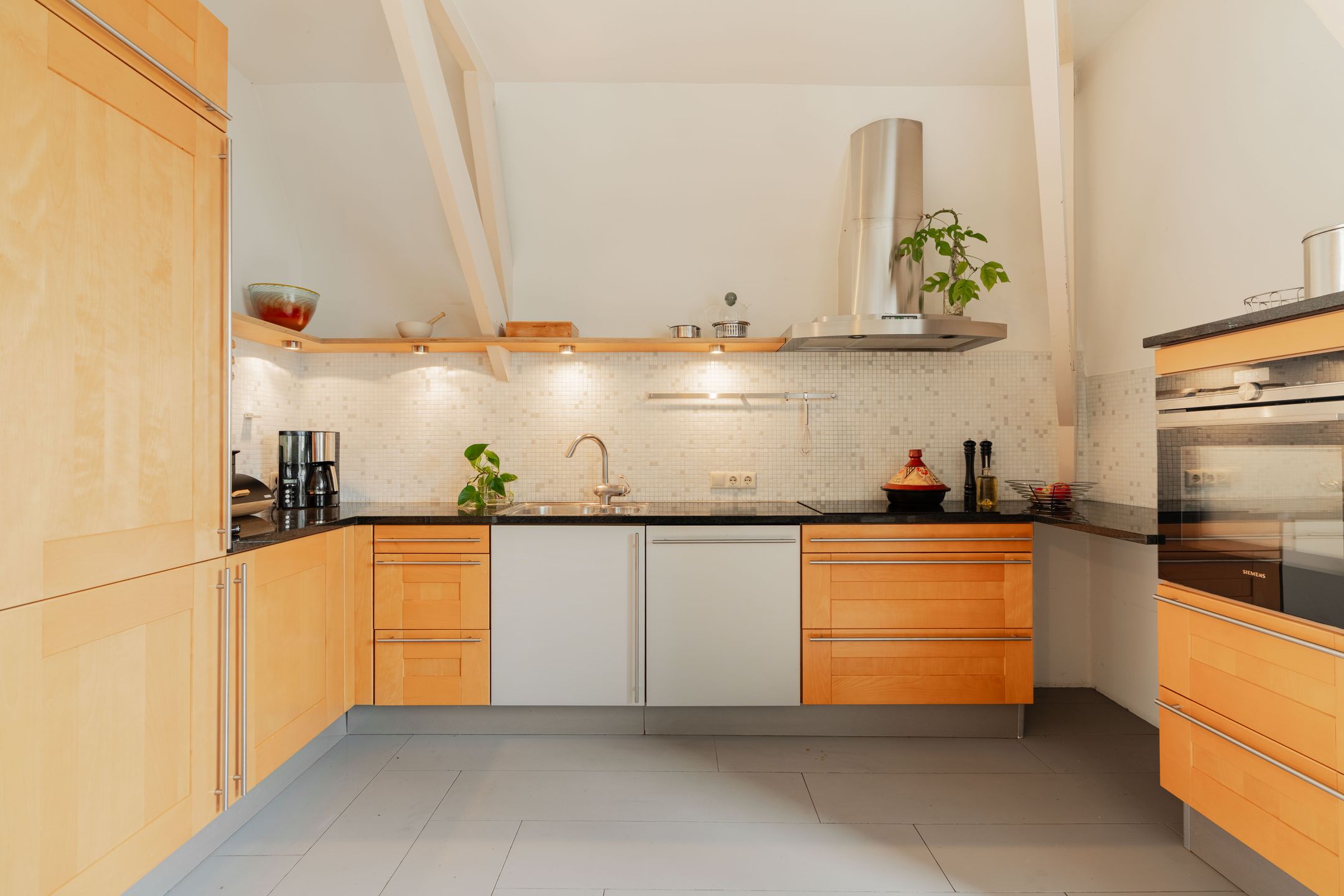 Foto 12 van Saxenburgerstraat 24-2