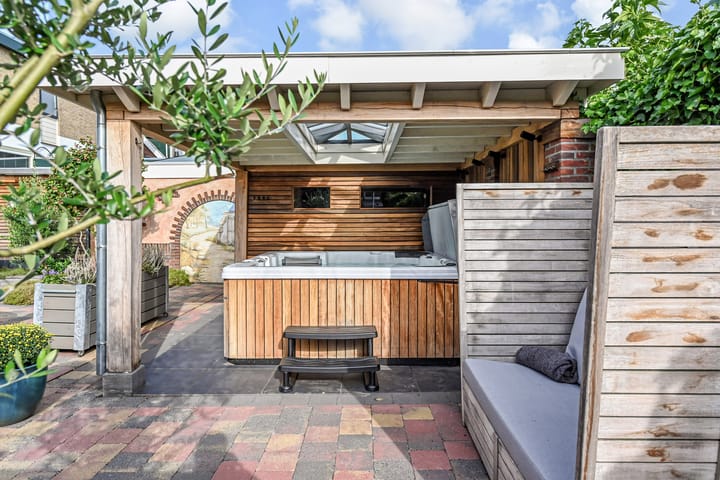 Photo 4 of Vogelaarstraat 6