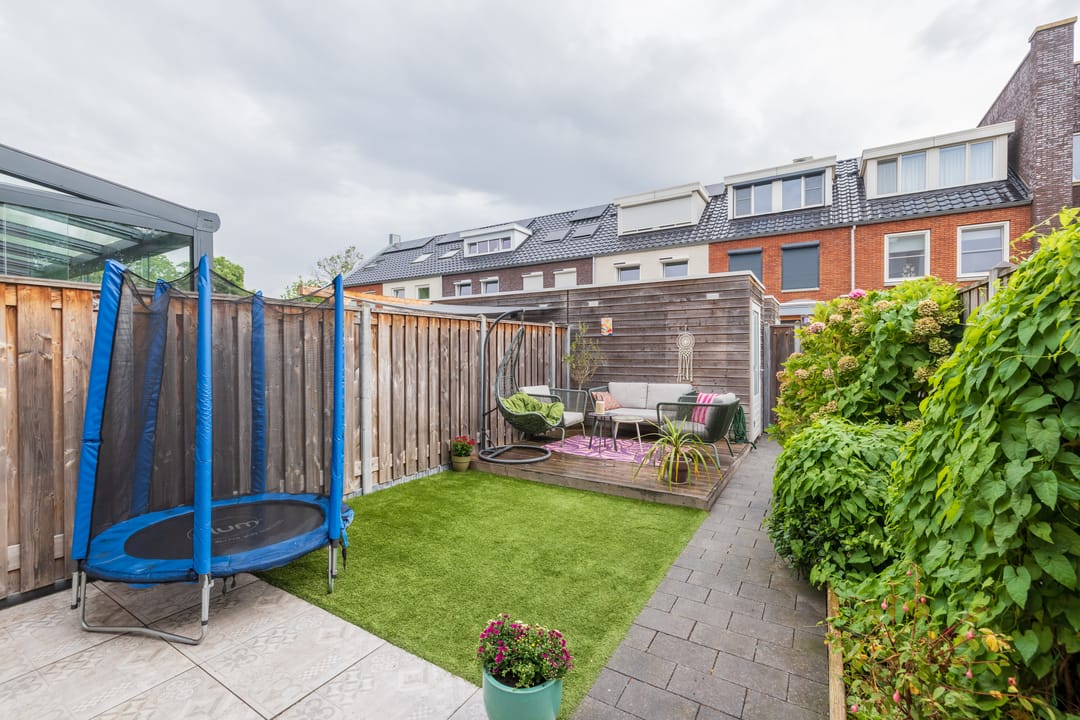 Foto 17 van Anne Frankhove 28