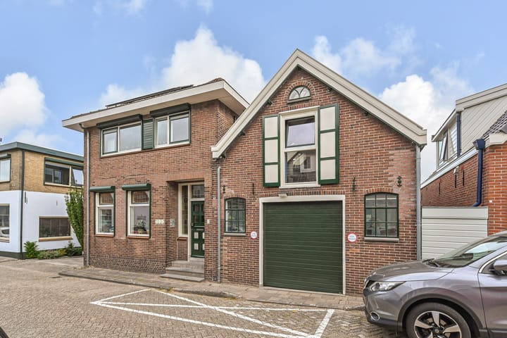 Photo 5 of Vogelaarstraat 6