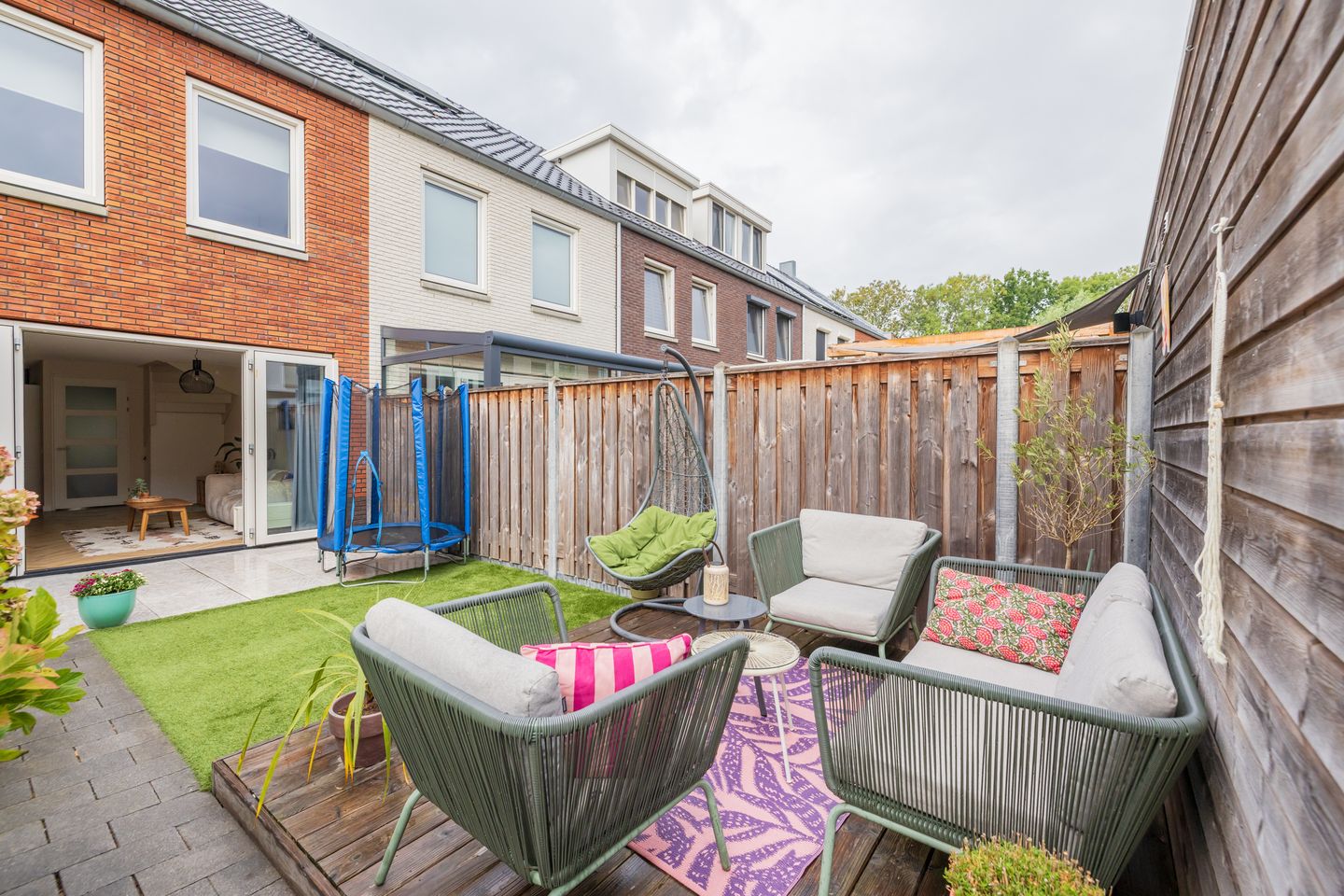 Foto 19 van Anne Frankhove 28