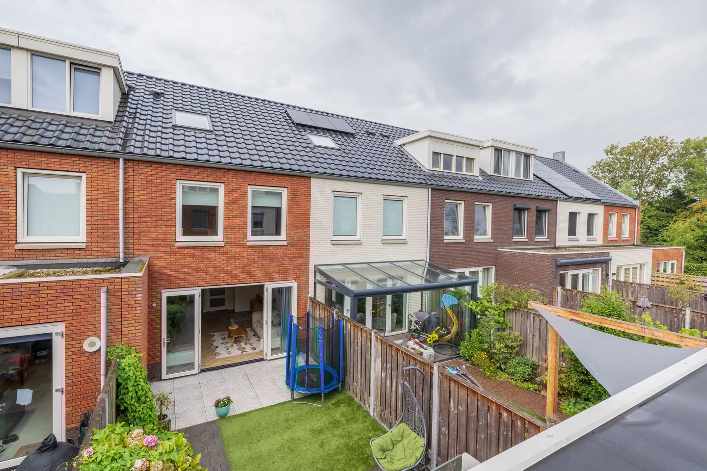 Foto 20 van Anne Frankhove 28