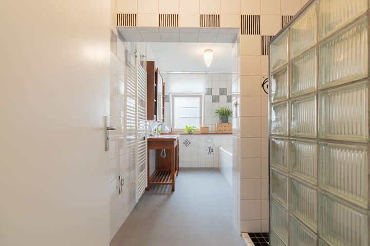 Foto 32 van Saxenburgerstraat 24-2