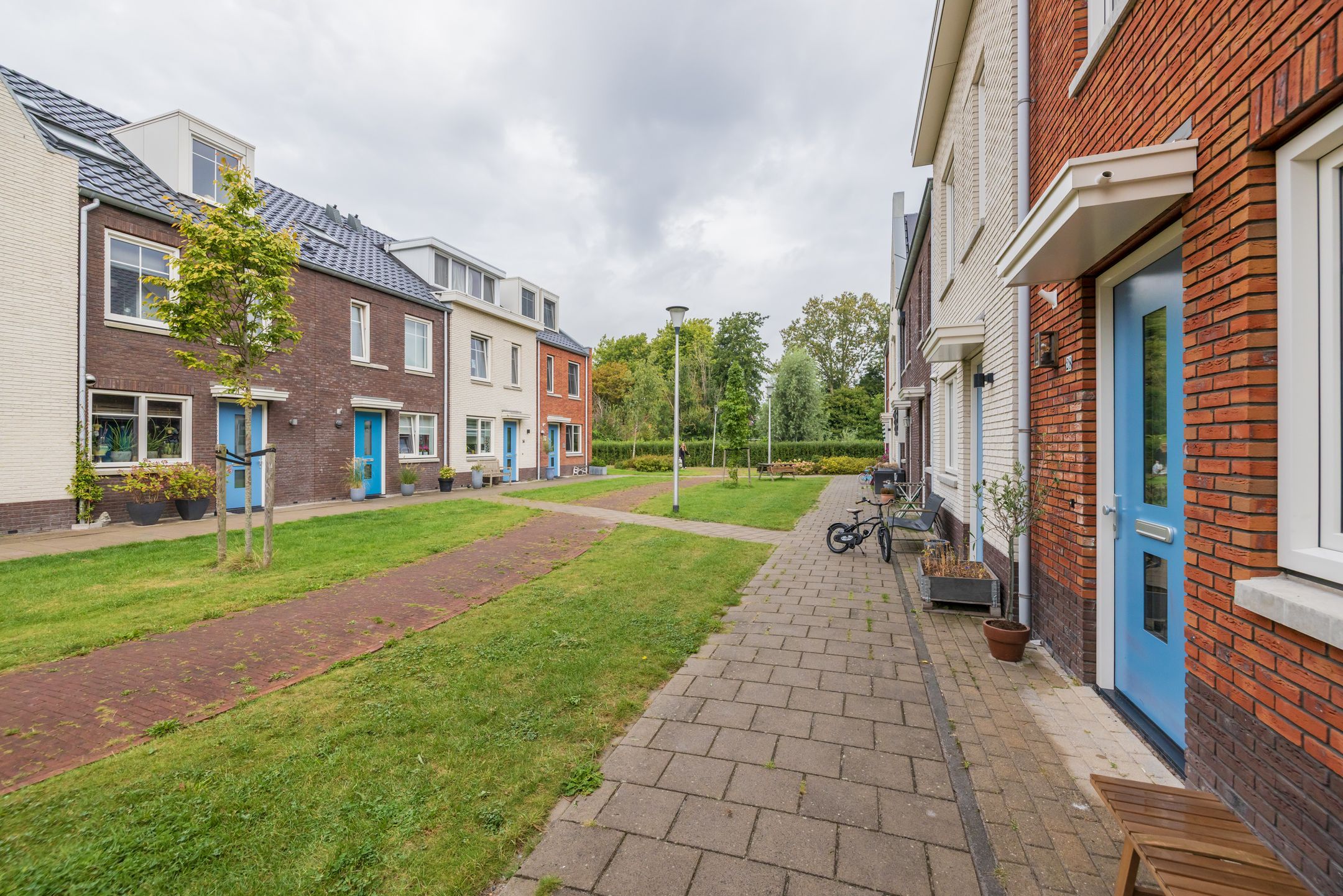 Foto 42 van Anne Frankhove 28