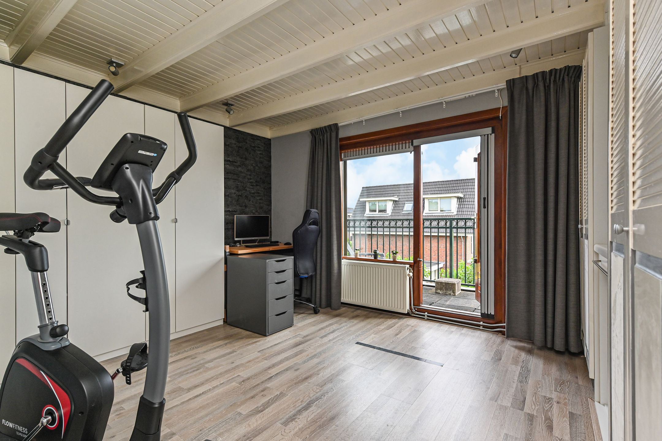 Photo 45 of Vogelaarstraat 6