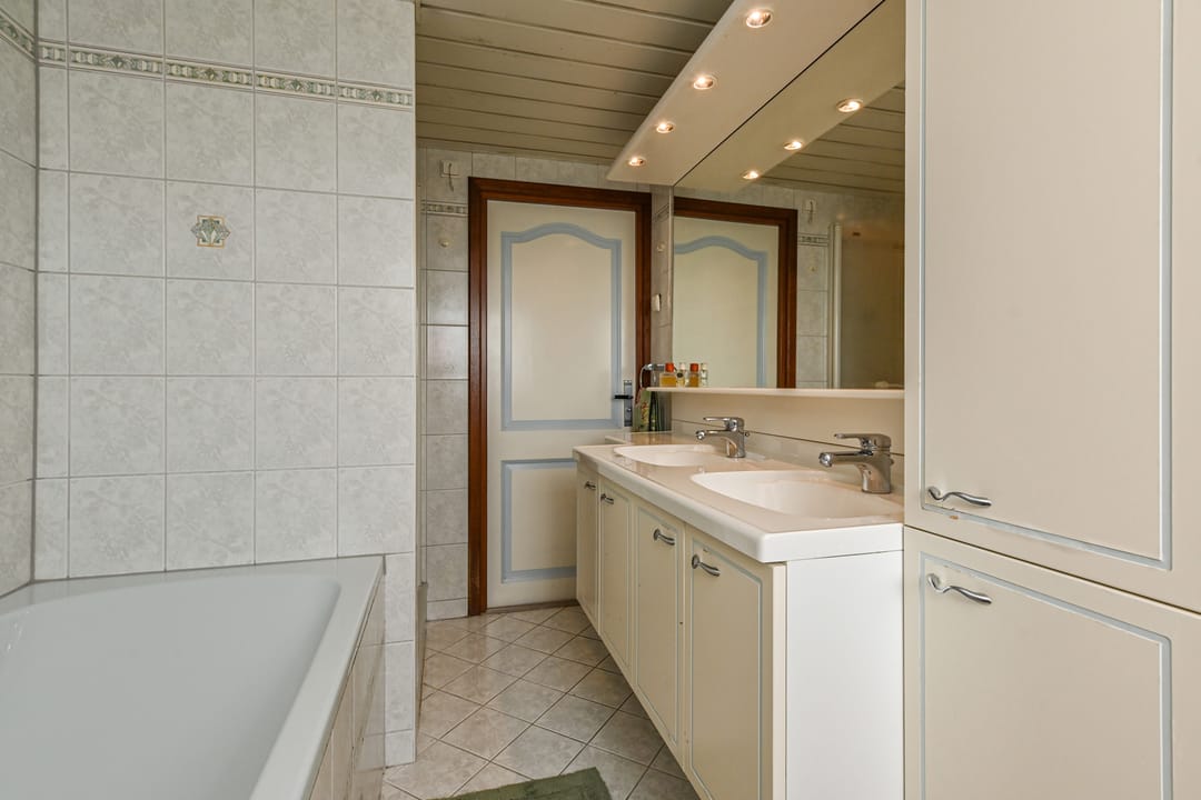 Photo 52 of Vogelaarstraat 6