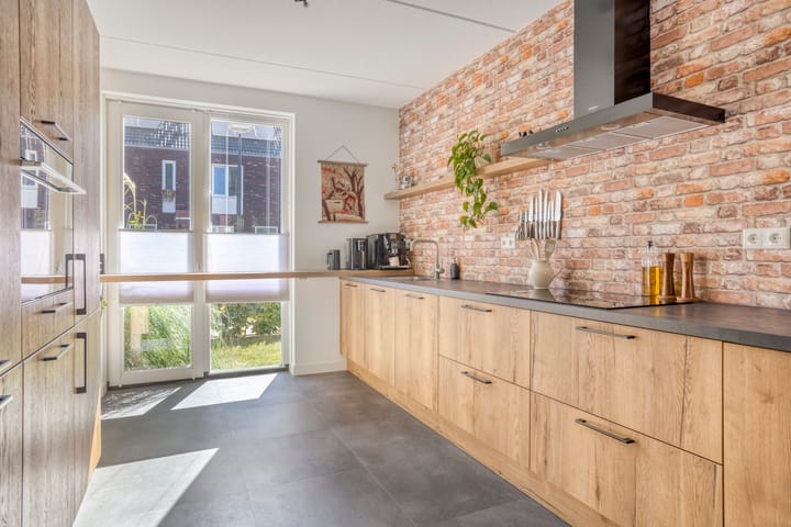 Photo 15 of Wils Broggelstraat 8